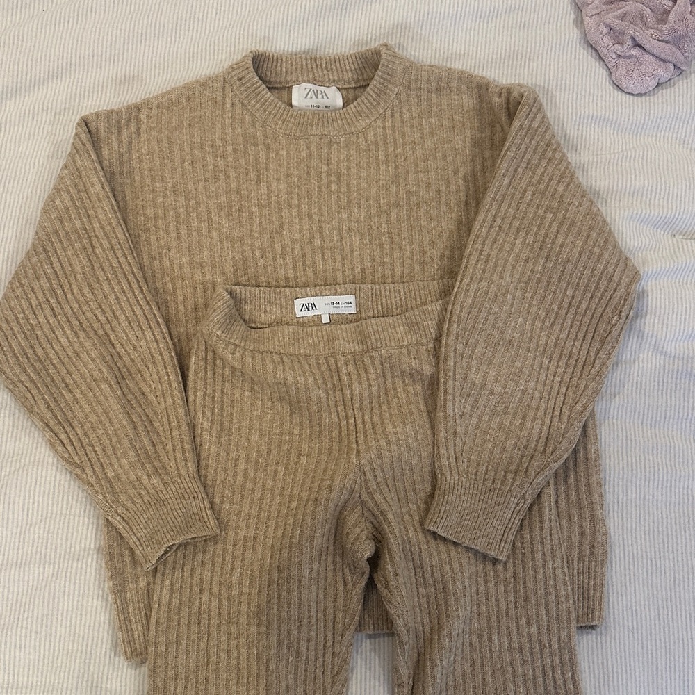 Zara Beige Ribbed Knit Sweater and Pants Set